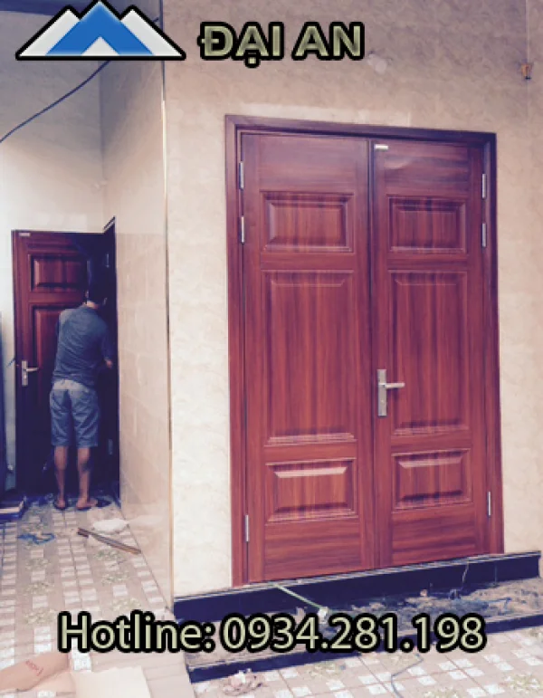 Mua cửa thép vân gỗ tại 310 Nguyễn Bỉnh Khiêm-Hải Phòng