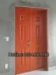 Cửa lách nên dùng loại cửa nào: cửa thép vân gỗ hay cửa gỗ tự nhiên