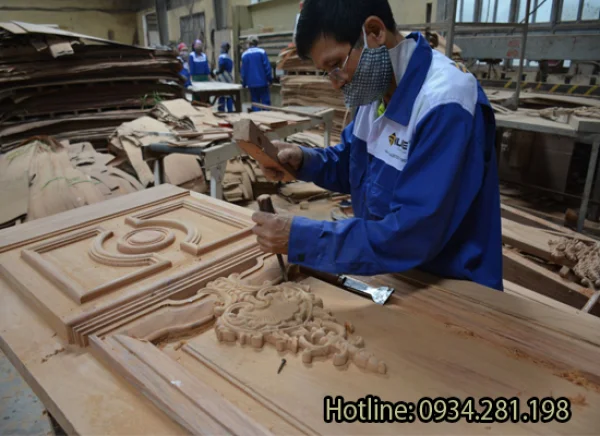Nhà máy sản xuất cửa gỗ Huge/ Kosdoor chuẩn chính hãng-0934.281.198