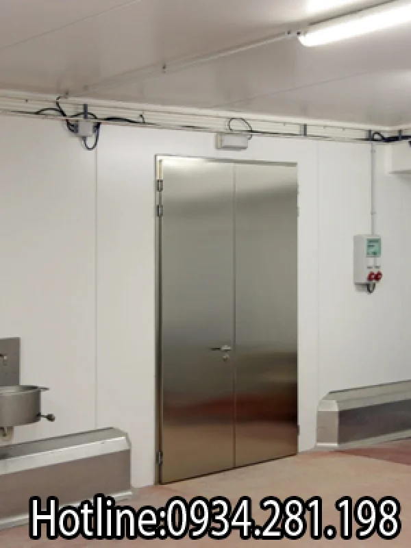 Cung cấp cửa thép bọc chì cho phòng khám chụp X Quang ở Hải Phòng