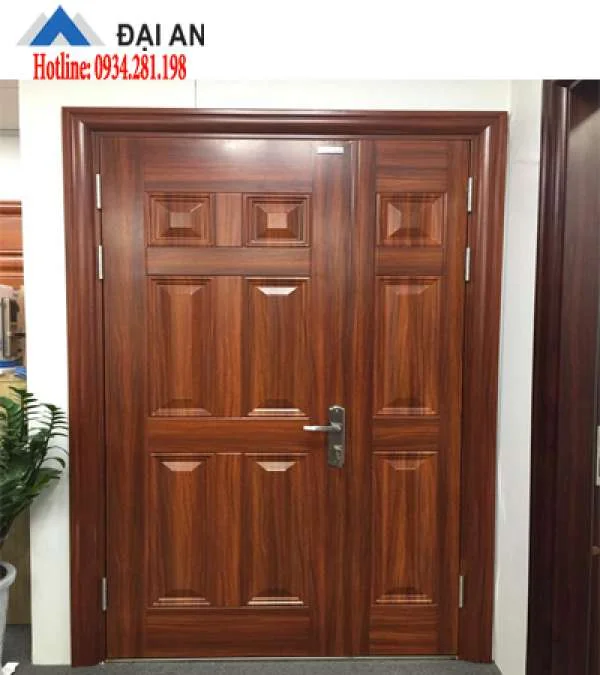 Showroom bán cửa thép vân gỗ ở 310 Nguyễn Bỉnh Khiêm-Hải Phòng