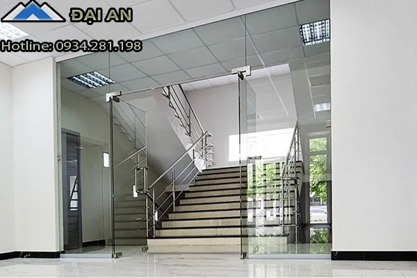 Cửa kính tự động bị kẹt ta phải làm gì? Đại An Door-0934.281.198