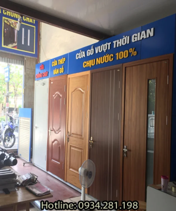 Tìm mua cửa sắt vân gỗ giá rẻ ở Hải Phòng-0965.920.698