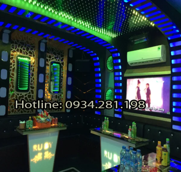 Mua cửa cách âm dùng cho phòng hát karaoke , bar, culb ở đâu rẻ