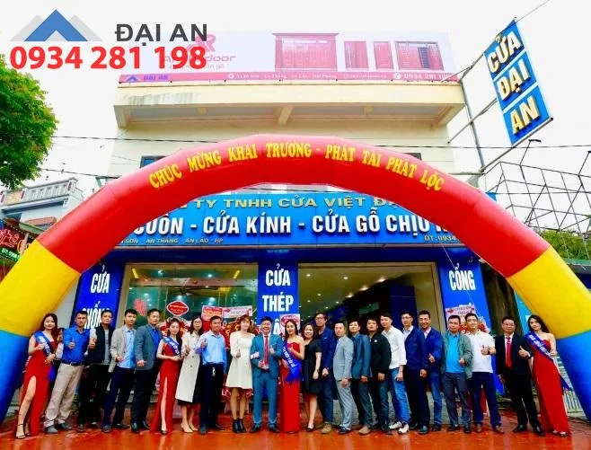 đại lý cửa thép vân gỗ